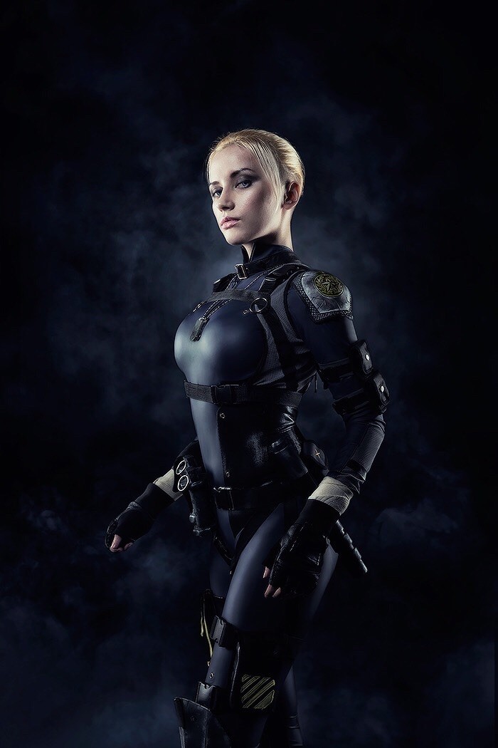 44 Cassie Cage Hot Pictures That Are Sure To Make You 