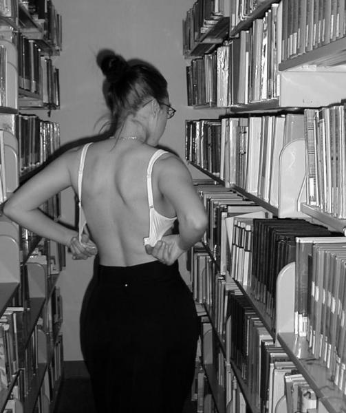 sexy-librarian.jpg