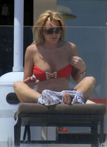 052 - Lindsay Lohan
