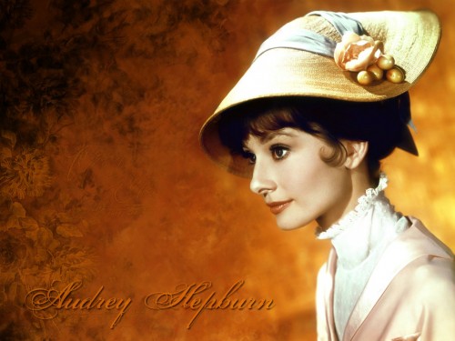 Audrey Hepburn - Nice Hat