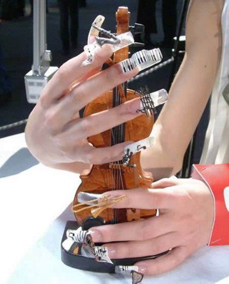 a96814_a509_musical-nail