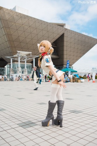 sexy cosplayer