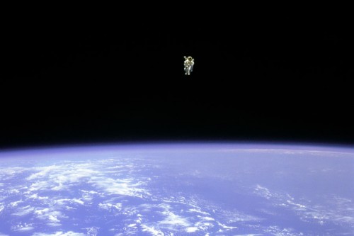 to fly free in space