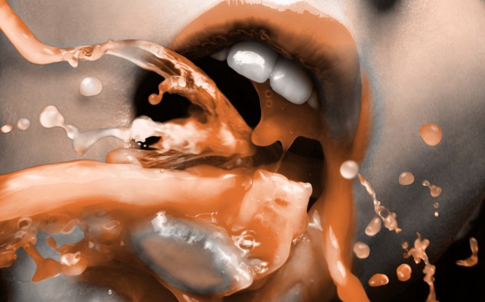 brown mouth splash