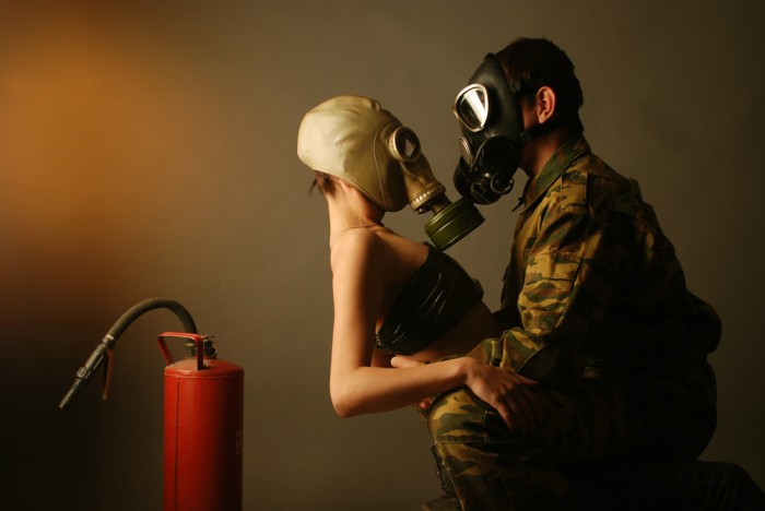 gas mask love