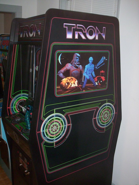 tron 1 arcade cabinet