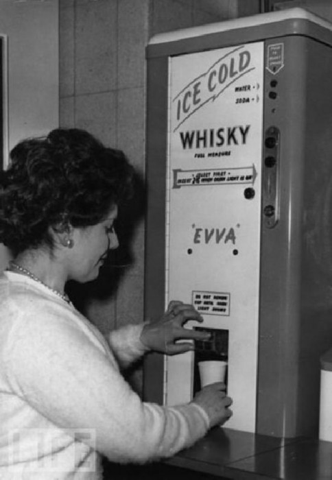 ice cold whisky machine