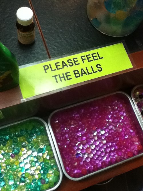 Please feel the balls.jpg