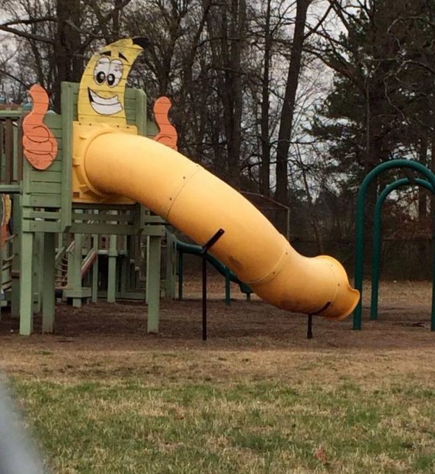 Banana Penis Slide .jpg