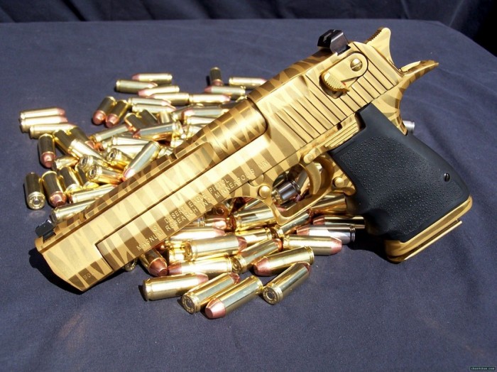 Golden Desert Eagle.jpg