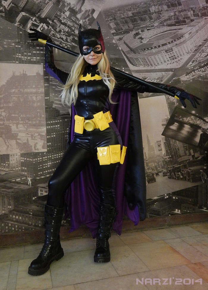 Batgirl cosplayer.jpg