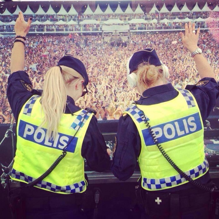Polis DJ.jpg
