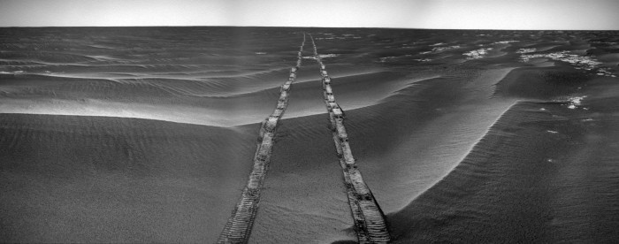 Martian Tracks.jpg