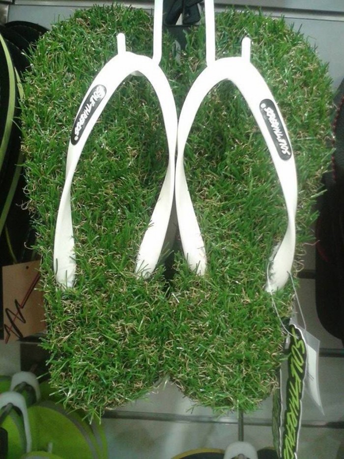 turf shoes.jpg