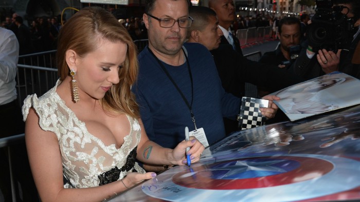 Scarlett Johansson Signing Things.jpg
