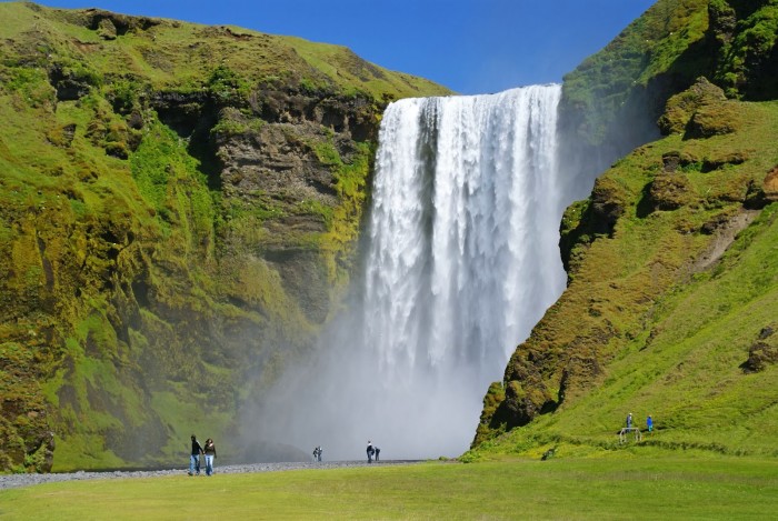 Skogafoss waterfall, Iceland.jpg