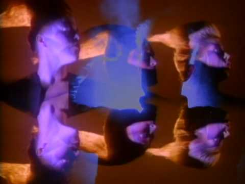 Billy Idol – Eyes Without A Face