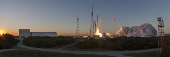 SpaceX DSCOVR Launch.jpg