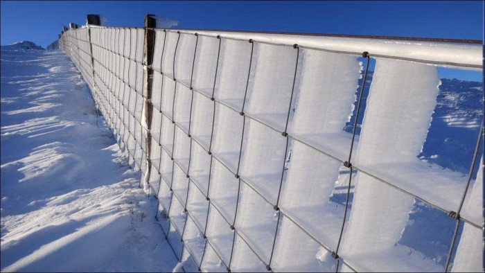 high wind ice fence.jpg
