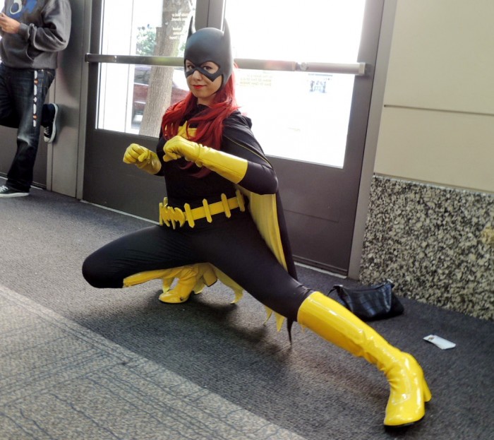 Classic Batgirl Cosplay.jpg