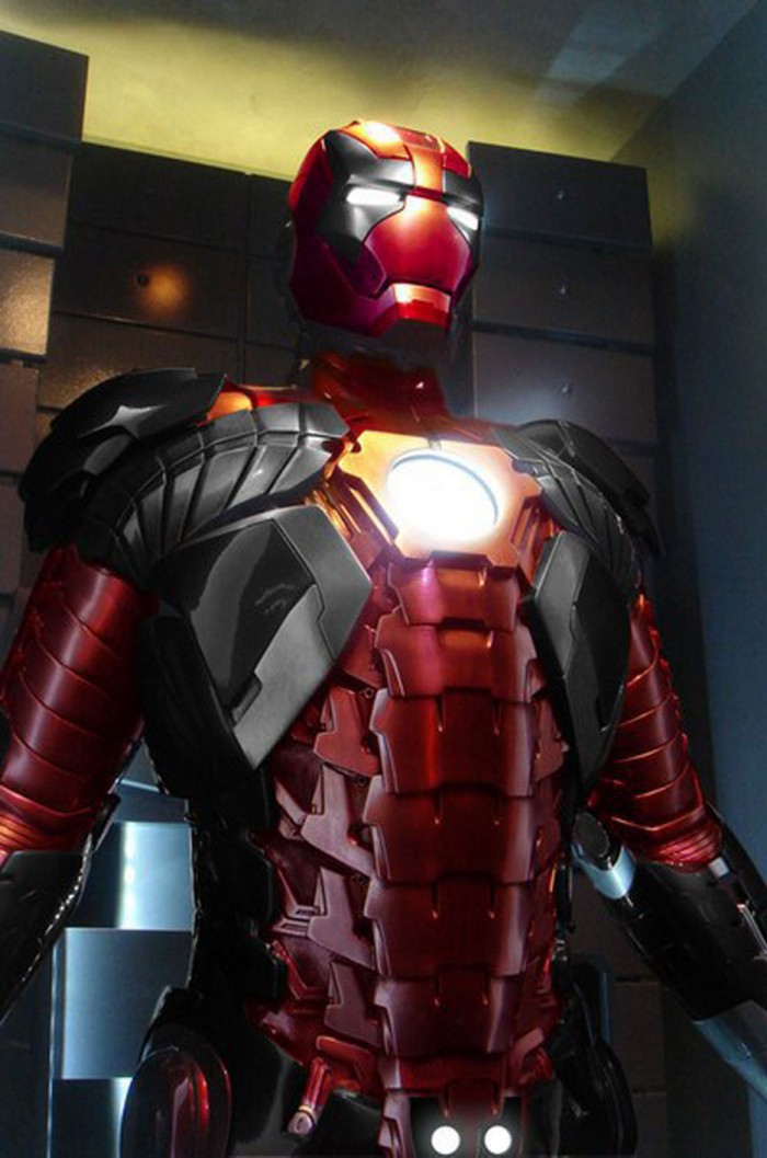 deadpool iron man.jpg