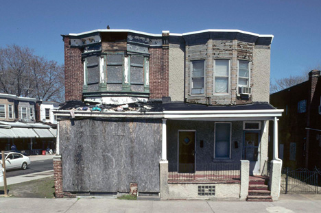 half-deserted-half-occupied