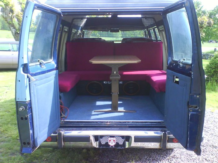 1991 dodge ram van.jpg