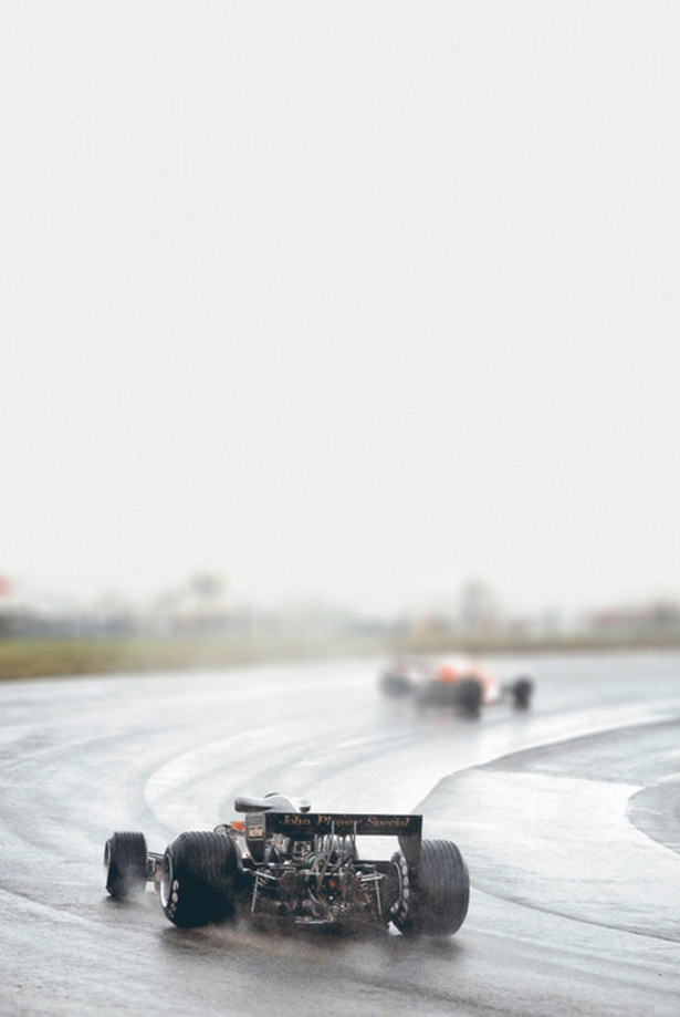 race car Friday-Breakdown-026-11212013