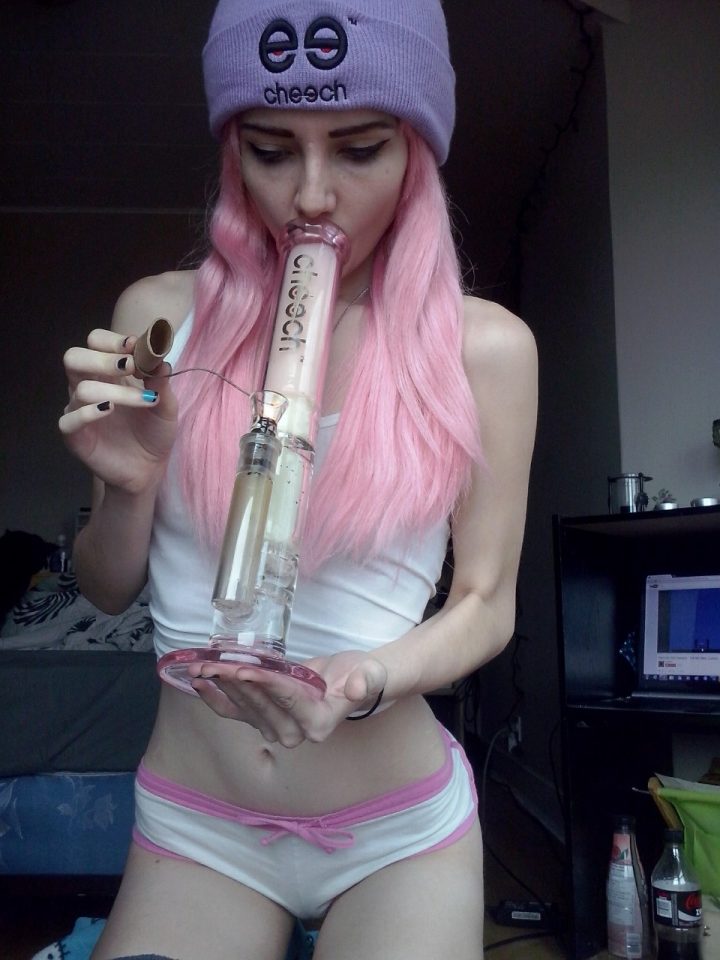 Cheech smoking girl.jpg