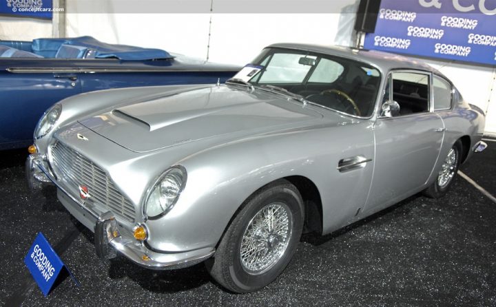 super1967-aston-martin-db6