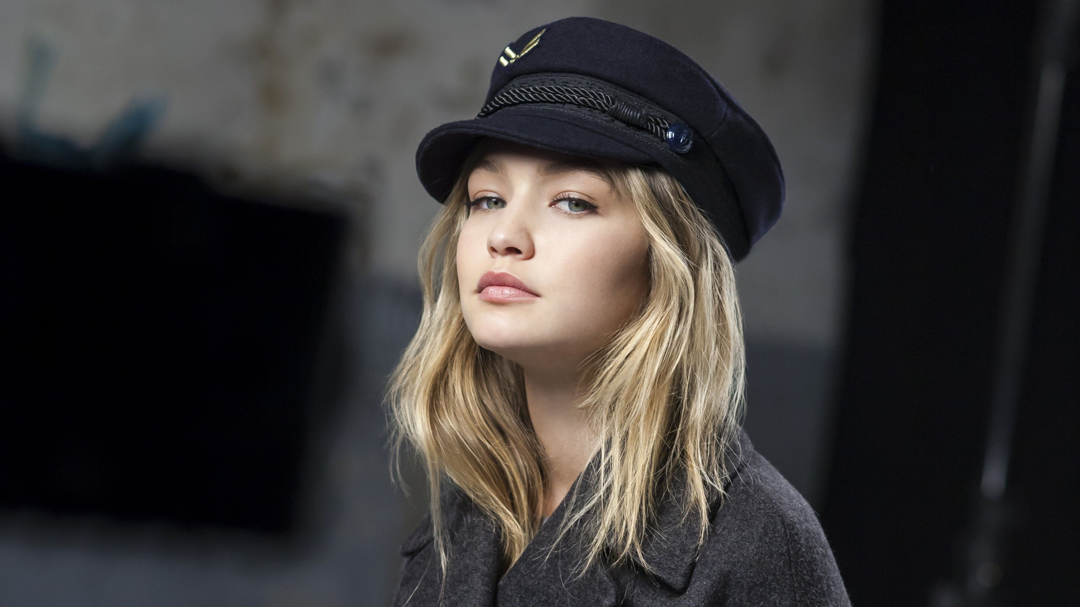 Gigi Hadid in a fancy hat « MyConfinedSpace