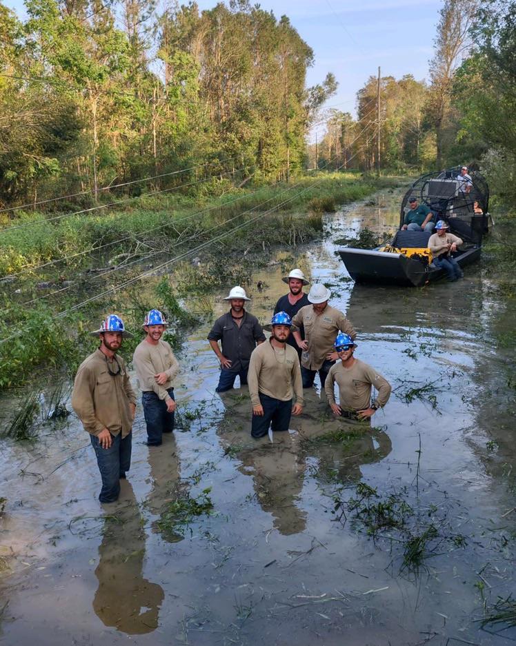 Linemen working to restore power in Louisiana after Hurricane Ida