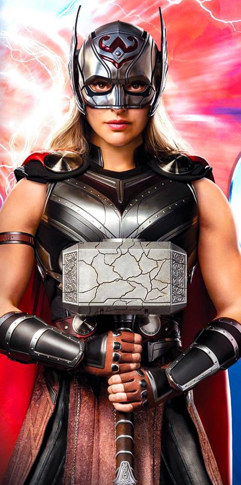 Here’s an official new promotional look at #MightyThor !