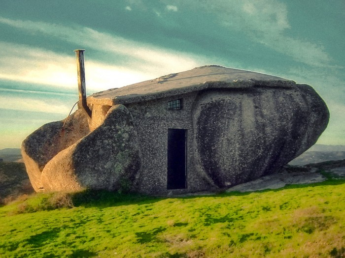 stonehouse-32.jpg (555 KB)