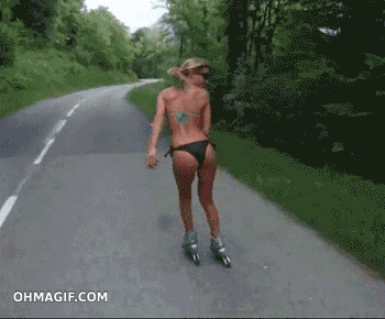 girl-removing-skirt-while-skating.gif (1 MB)