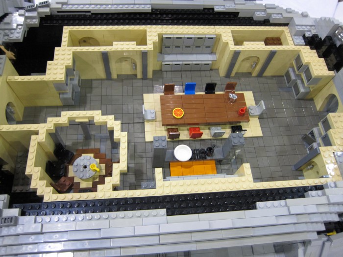 LEGO-Serenity-4.jpg (398 KB)