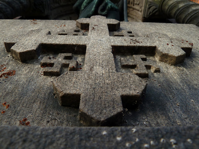 Swastika-Jesus-Church.jpeg (112 KB)