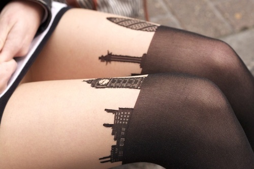 cityscape-legs.jpg (49 KB)