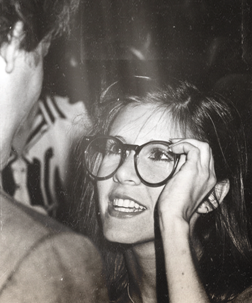 carrie_fisher_glasses.png (443 KB)
