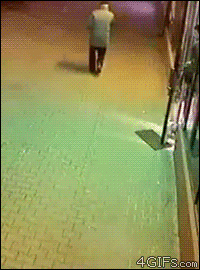 tumblr_mj2n3jtDHP1qb5gkjo2_250.gif (863 KB)