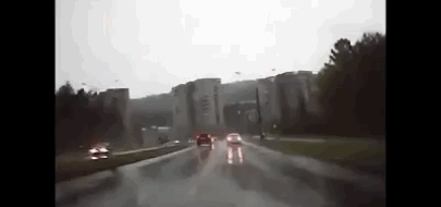 driving-in-russia-019-05202013.gif (1 MB)