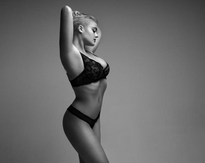 stefania4.JPG (20 KB)