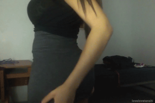 lingerie-friday-021-03222013.gif (984 KB)