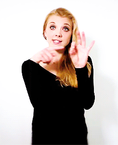 Natalie-Dormer-gif.gif (517 KB)