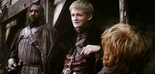 Game-of-Thrones-01.gif (997 KB)