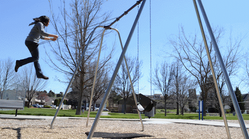 swing.gif (2 MB)
