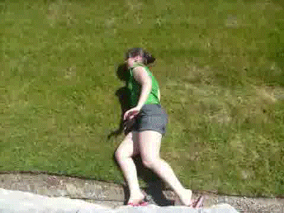 yard-gymnastics.gif (2 MB)