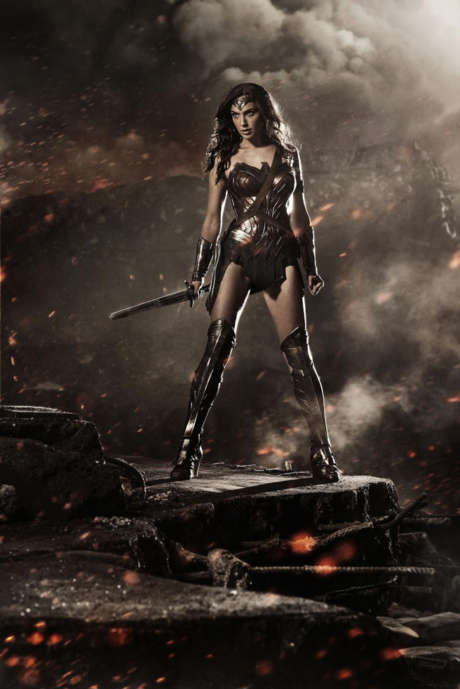 wonderwoman-official-small.jpg (126 KB)
