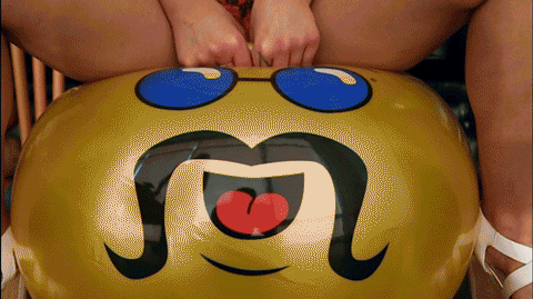 bounce-daily-wtf-025-04042015.gif (2 MB)