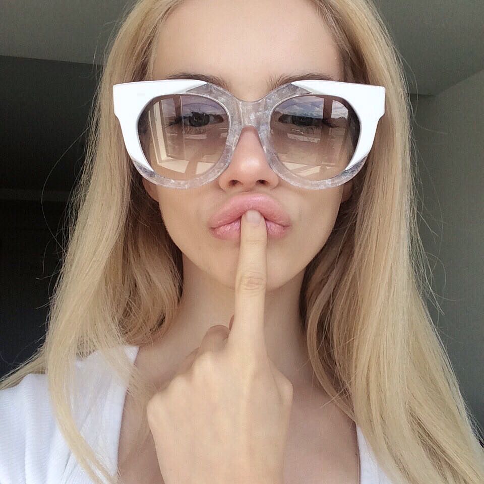 Perfecting those duck lips MyConfinedSpace